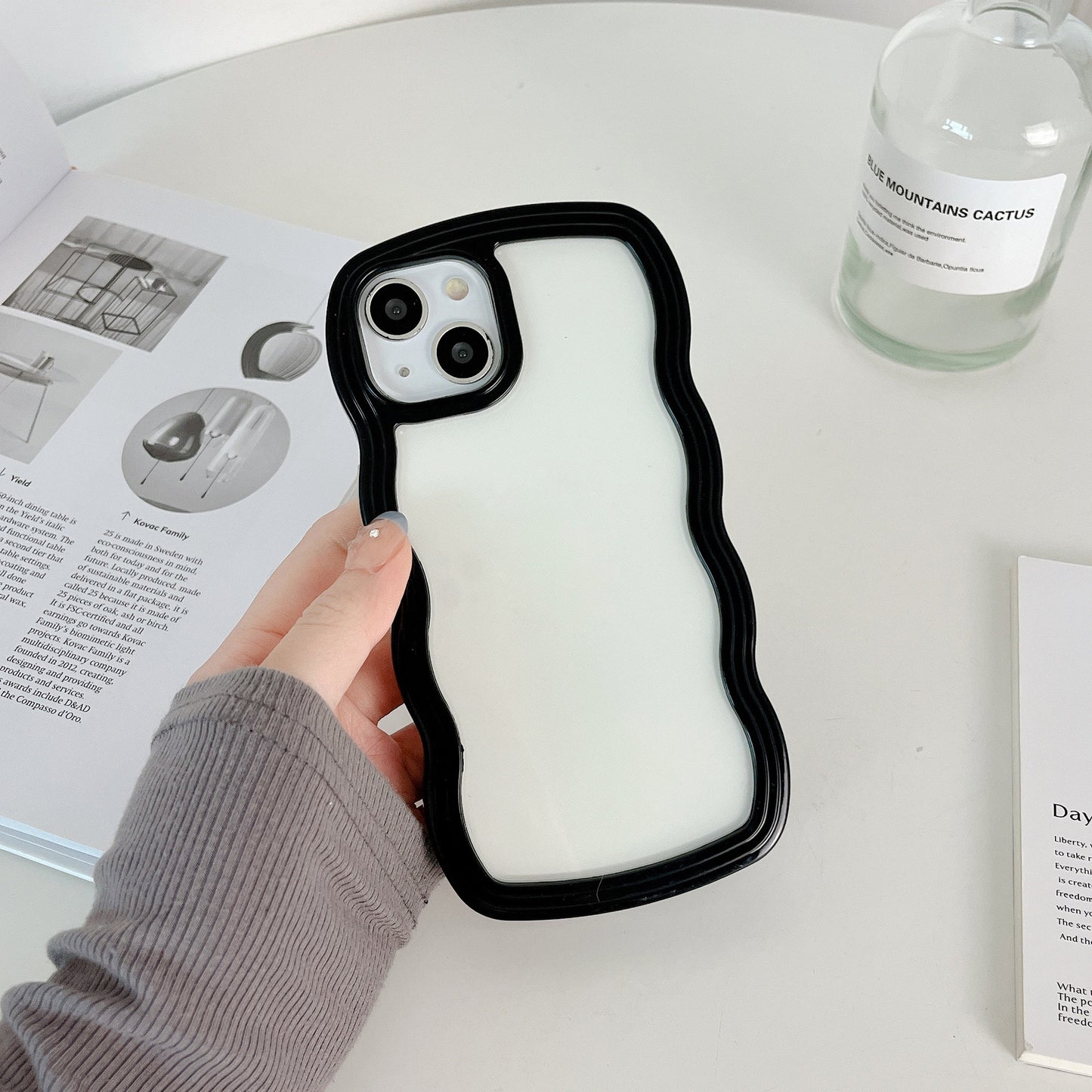 Cute Curly Wave Frame Shape Shockproof Soft Compatible with iPhone Case