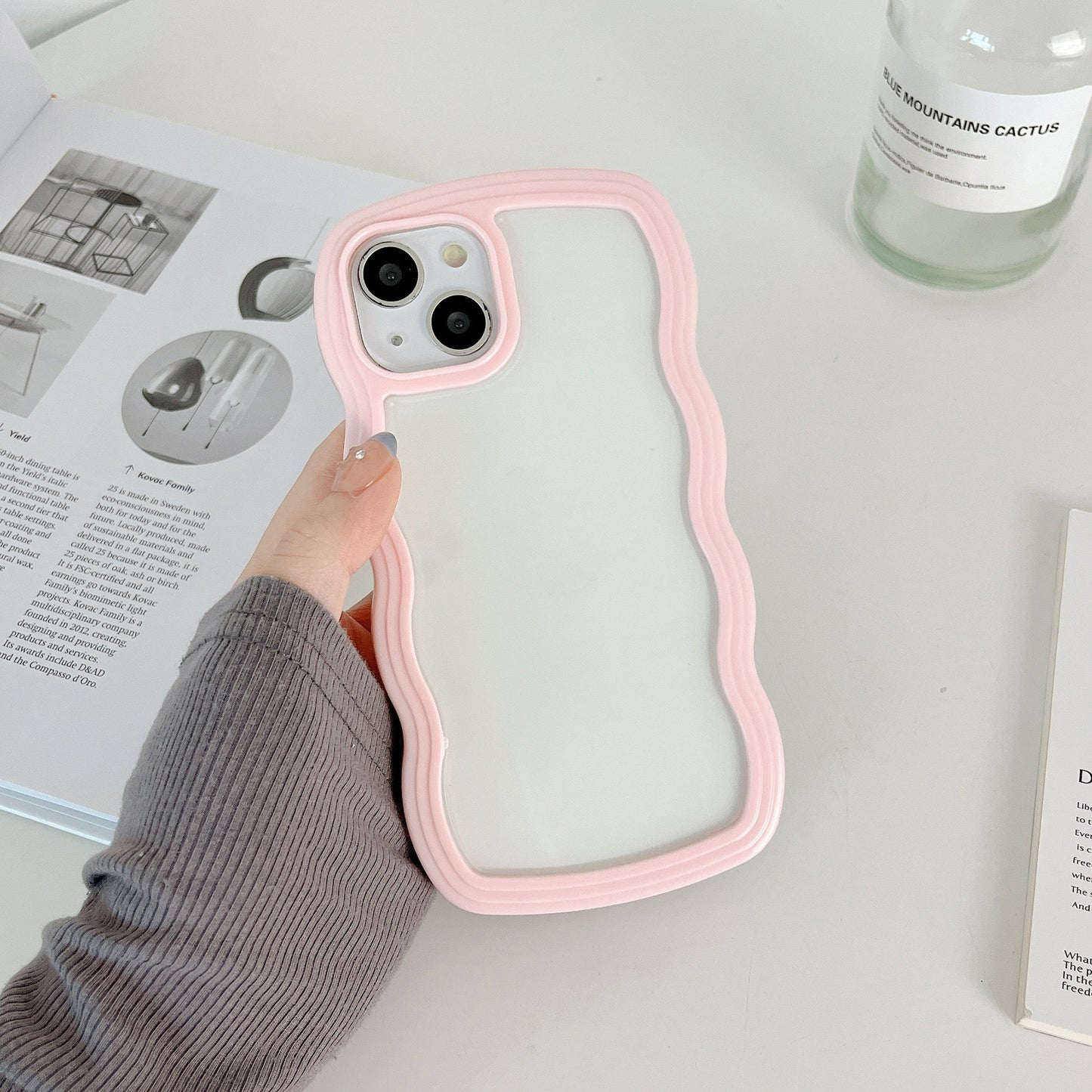 Cute Curly Wave Frame Shape Shockproof Soft Compatible with iPhone Case