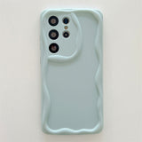 Wave Frame Cream Pattern Compatible with Samsung Case
