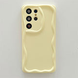 Wave Frame Cream Pattern Compatible with Samsung Case