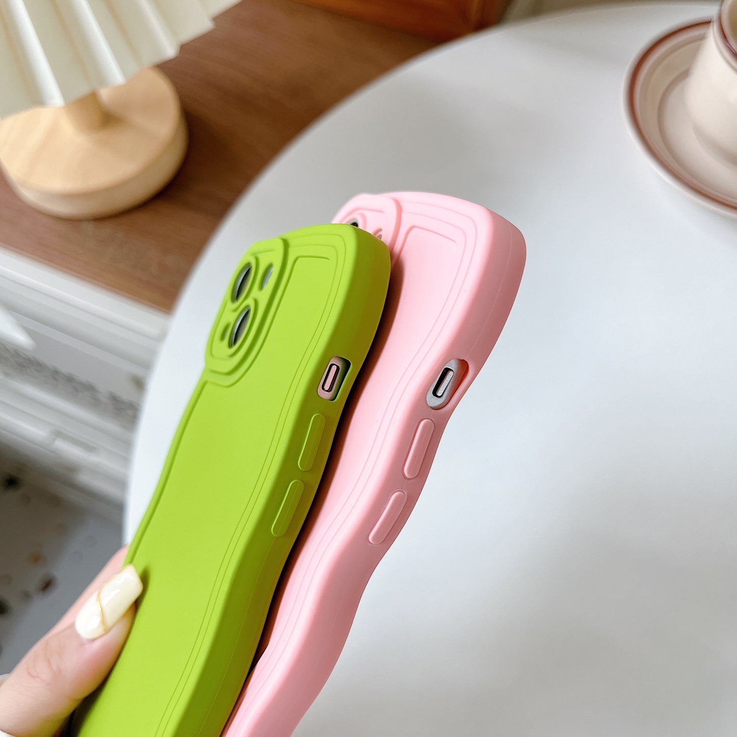 Solid Color Curly Wave Frame Soft Compatible with iPhone Case…